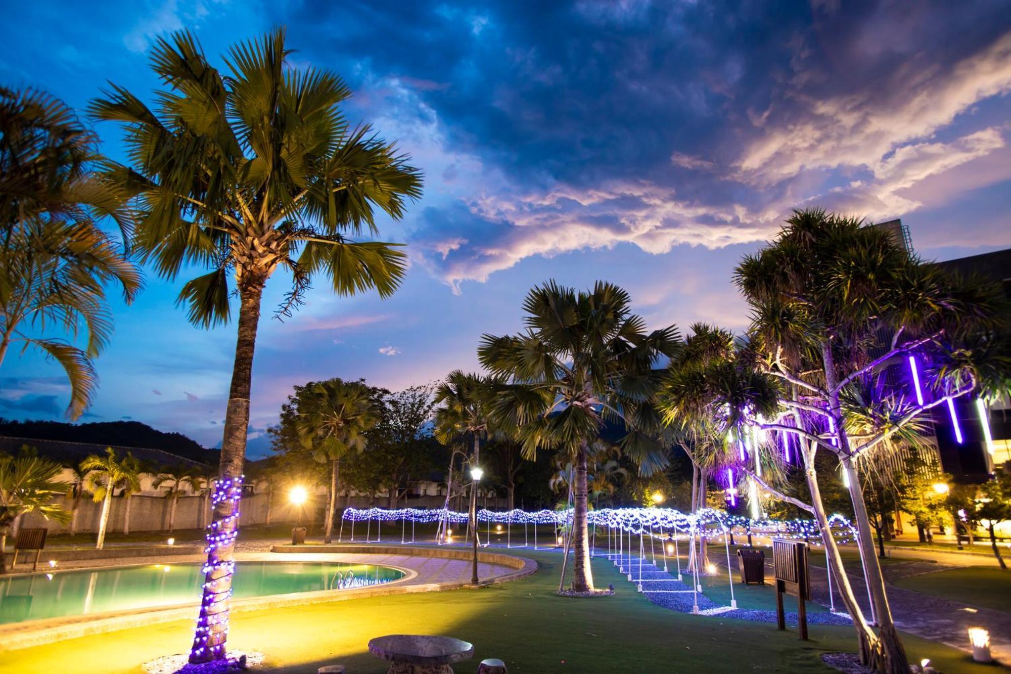 Chii Lih Resort Luye Luaran gambar
